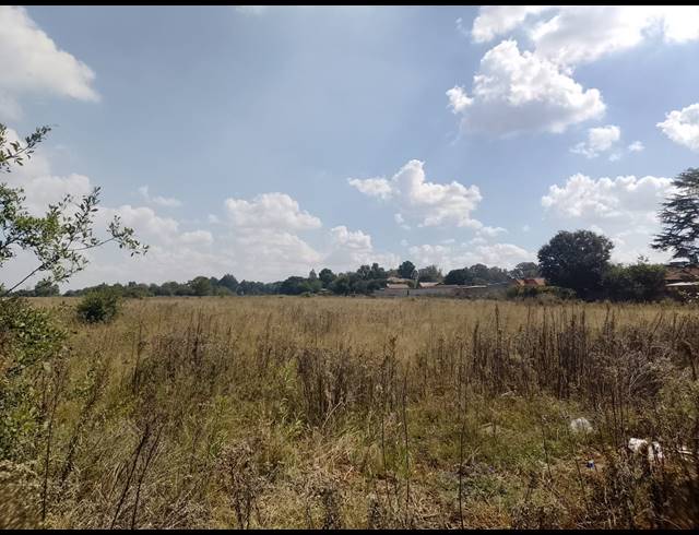 110,846M² VACANT LAND FOR SALE IN HENLEY ON KLIP